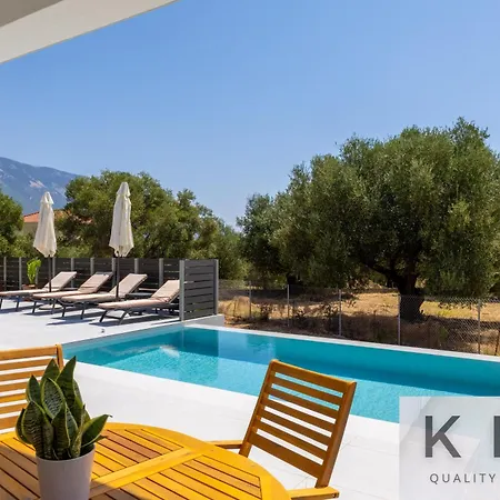 Mira Mare With Private Pool In Pessada